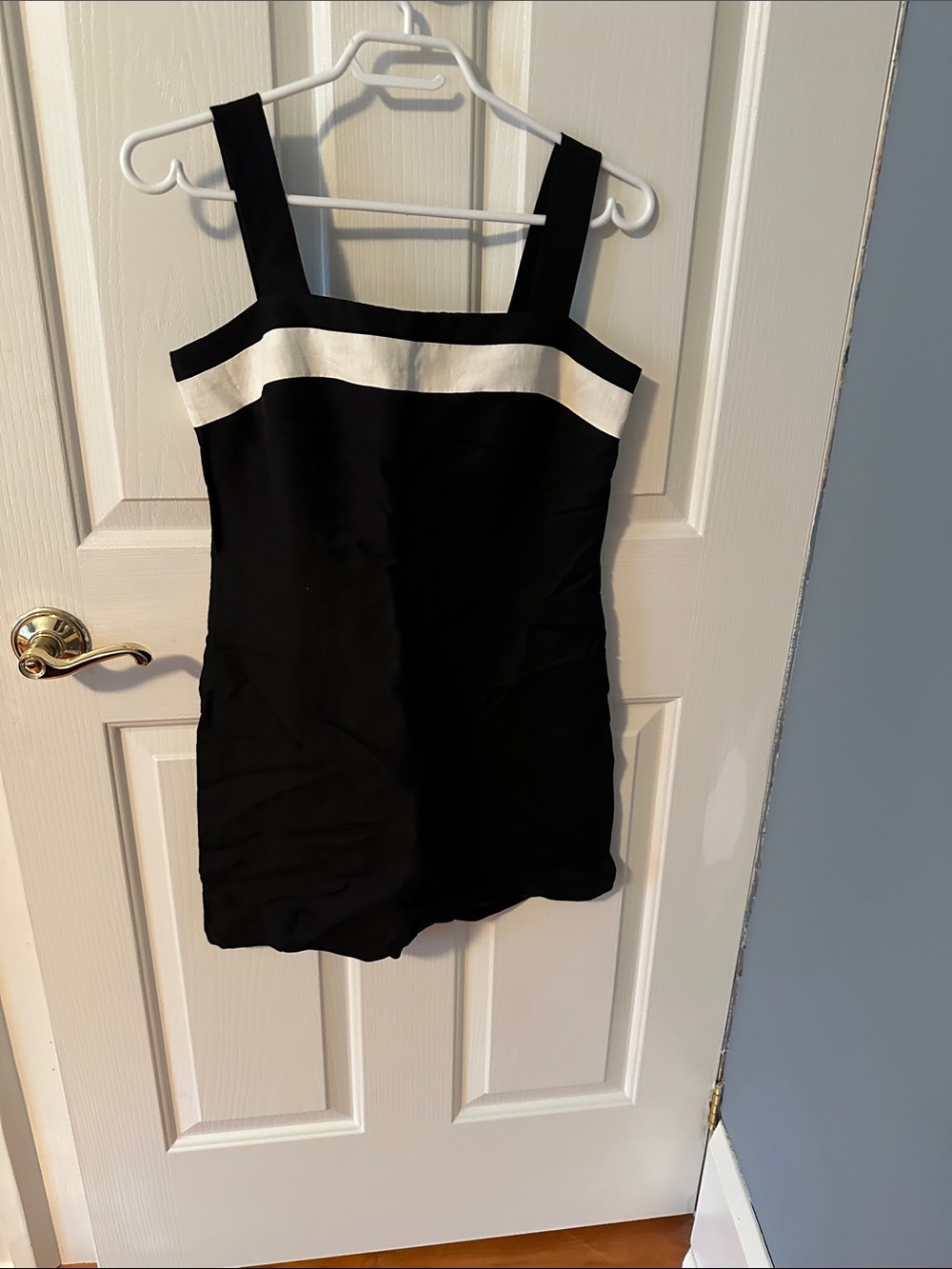 Ann Taylor Black Chemise with White Band